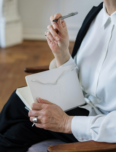 Psychotherapist